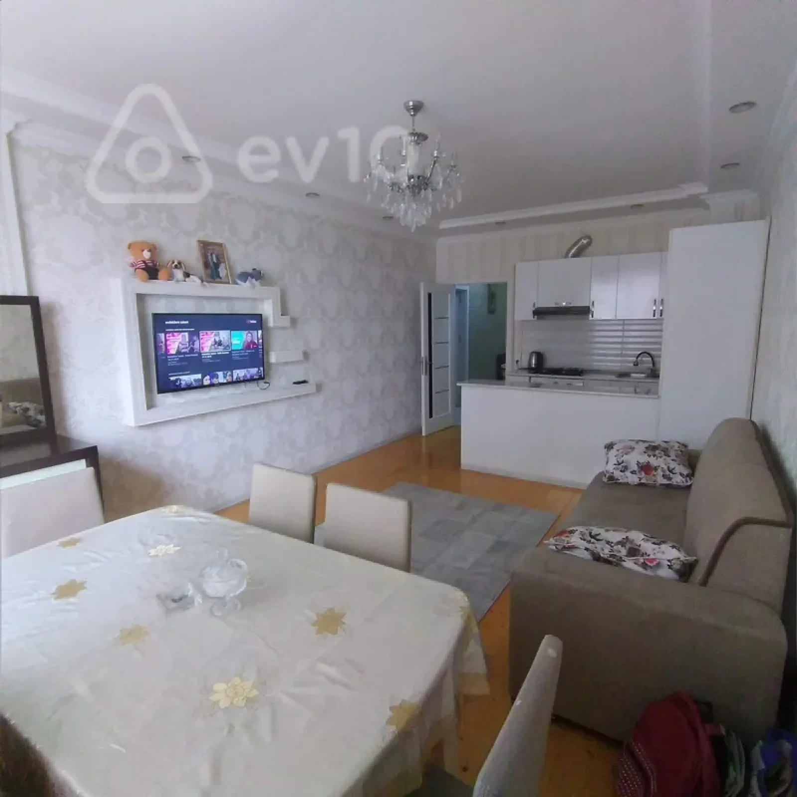 Kirayə verilir 3 otaqlı yeni tikili 70 m²