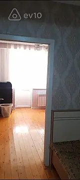 Kirayə verilir 3 otaqlı yeni tikili 70 m²