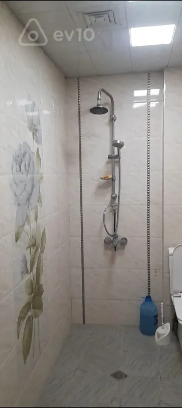 Kirayə verilir 3 otaqlı yeni tikili 70 m²