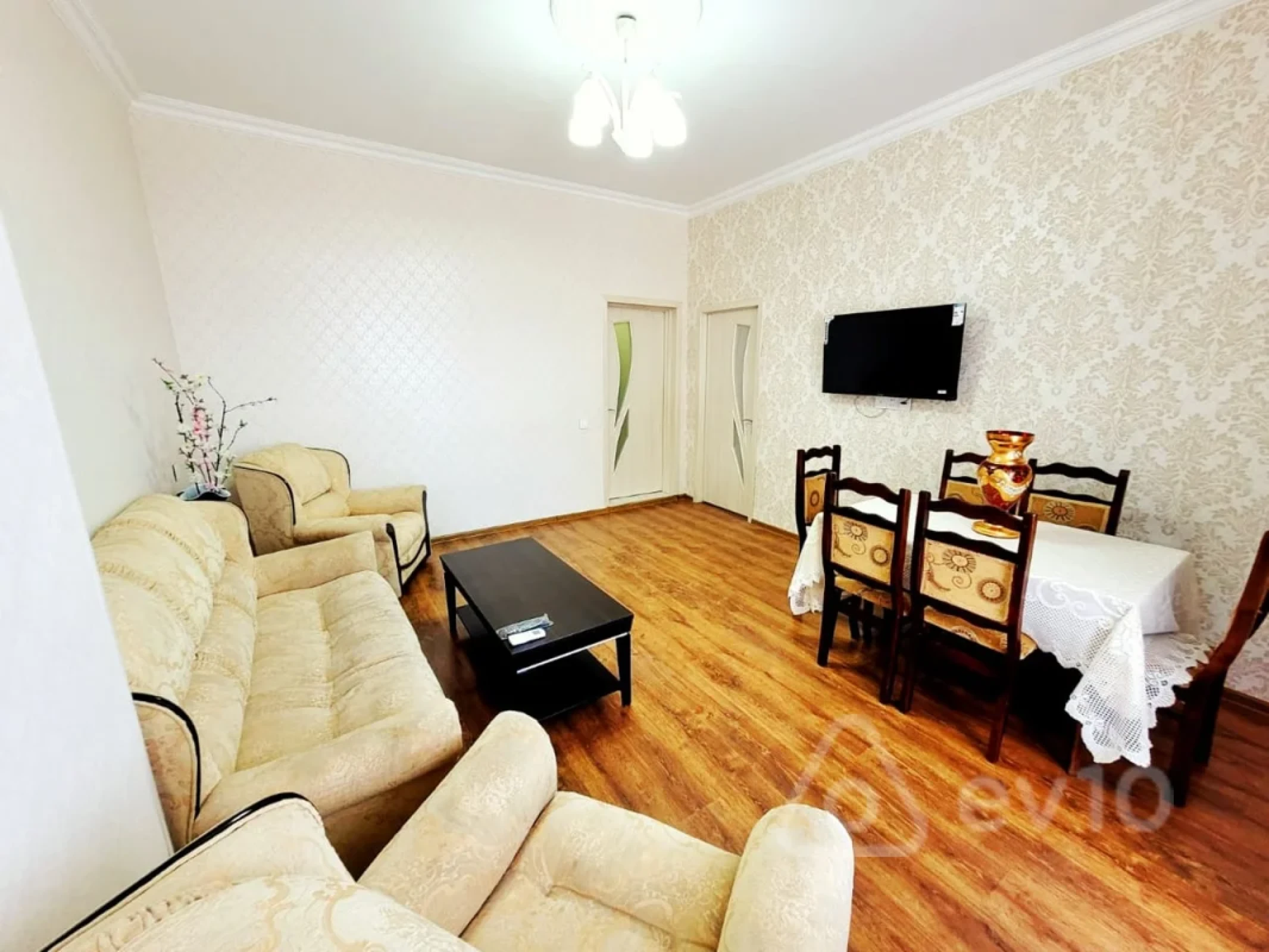 Kirayə verilir 2 otaqlı yeni tikili 60 m²