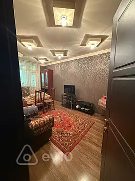 Satılır 3 otaqlı köhnə tikili 95 m²