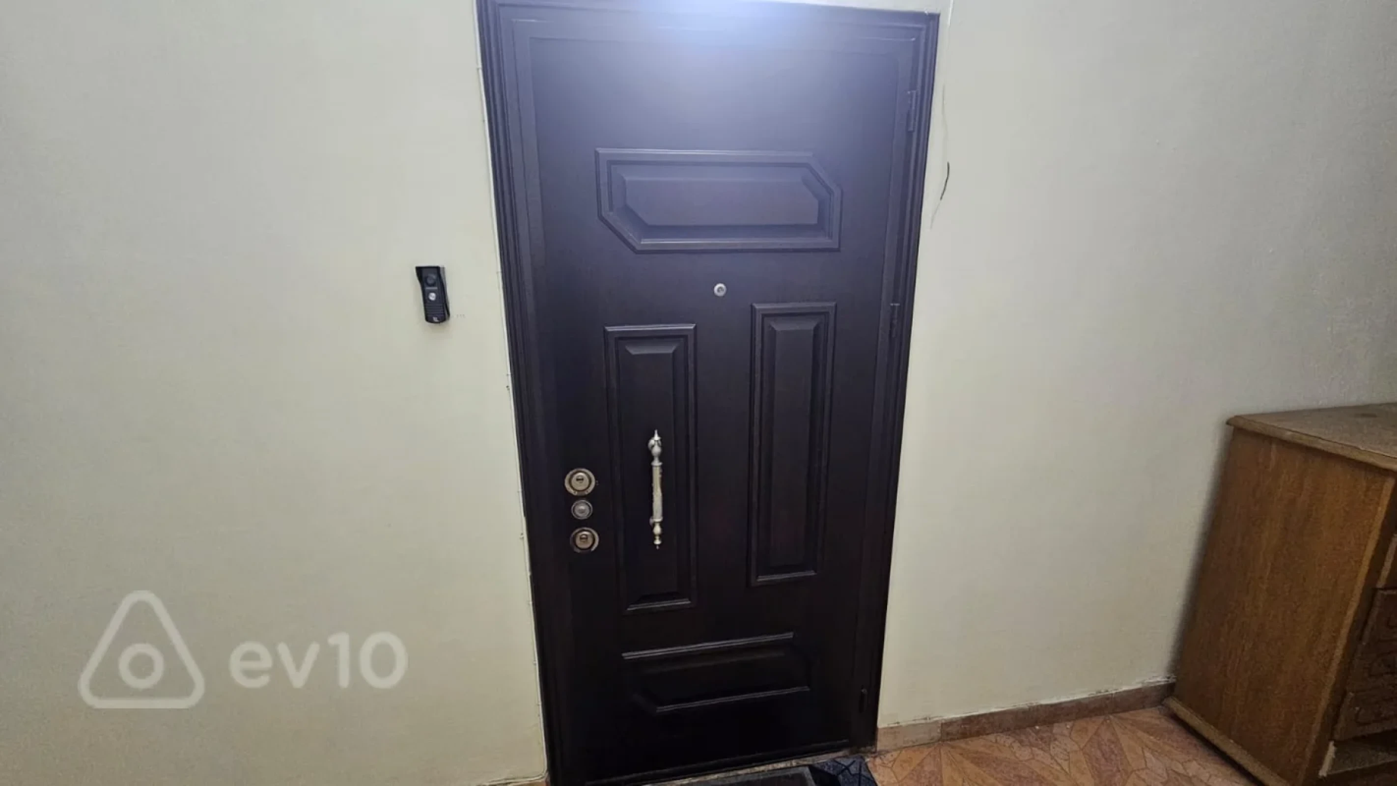 Kirayə verilir 3 otaqlı yeni tikili 128 m²