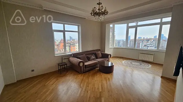 Kirayə verilir 3 otaqlı yeni tikili 128 m²