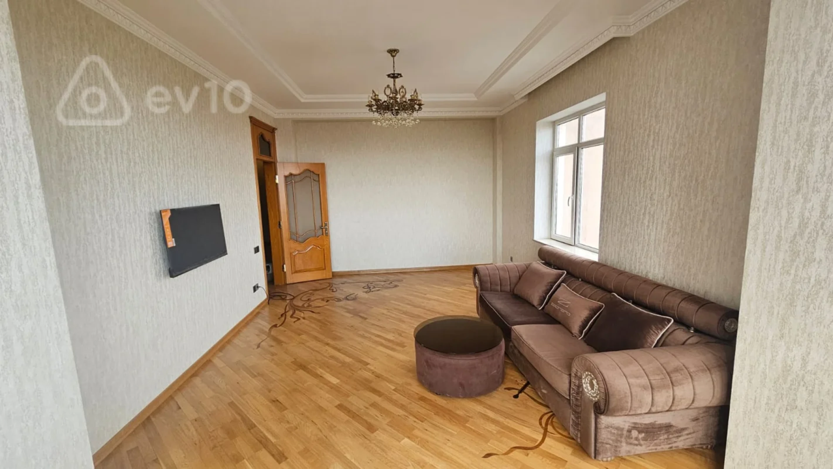 Kirayə verilir 3 otaqlı yeni tikili 128 m²