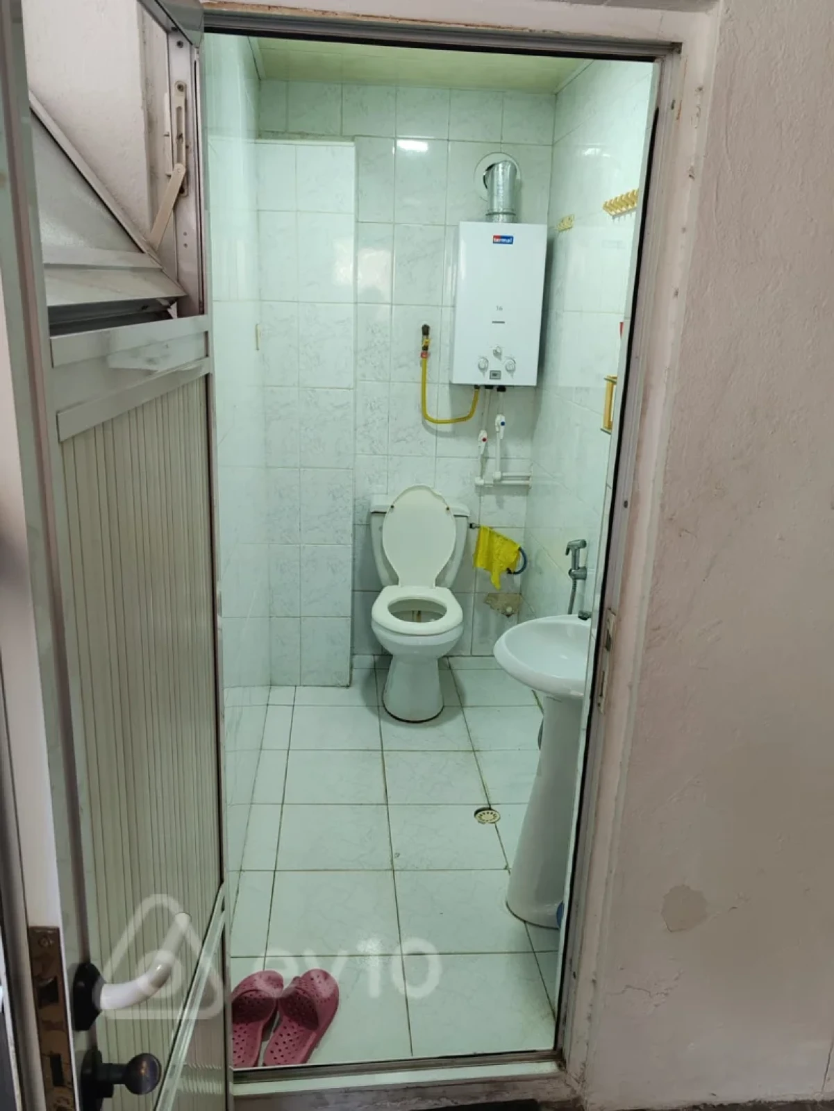 Satılır 5 otaqlı köhnə tikili 110 m²