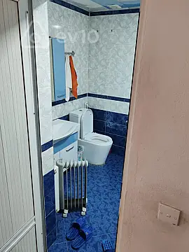 Satılır 5 otaqlı köhnə tikili 110 m²