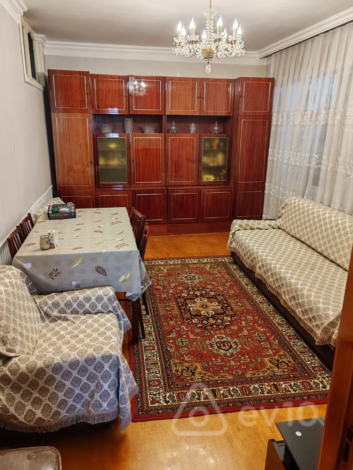 Satılır 5 otaqlı köhnə tikili 110 m²