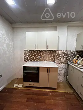 Kirayə verilir 2 otaqlı yeni tikili 60 m²