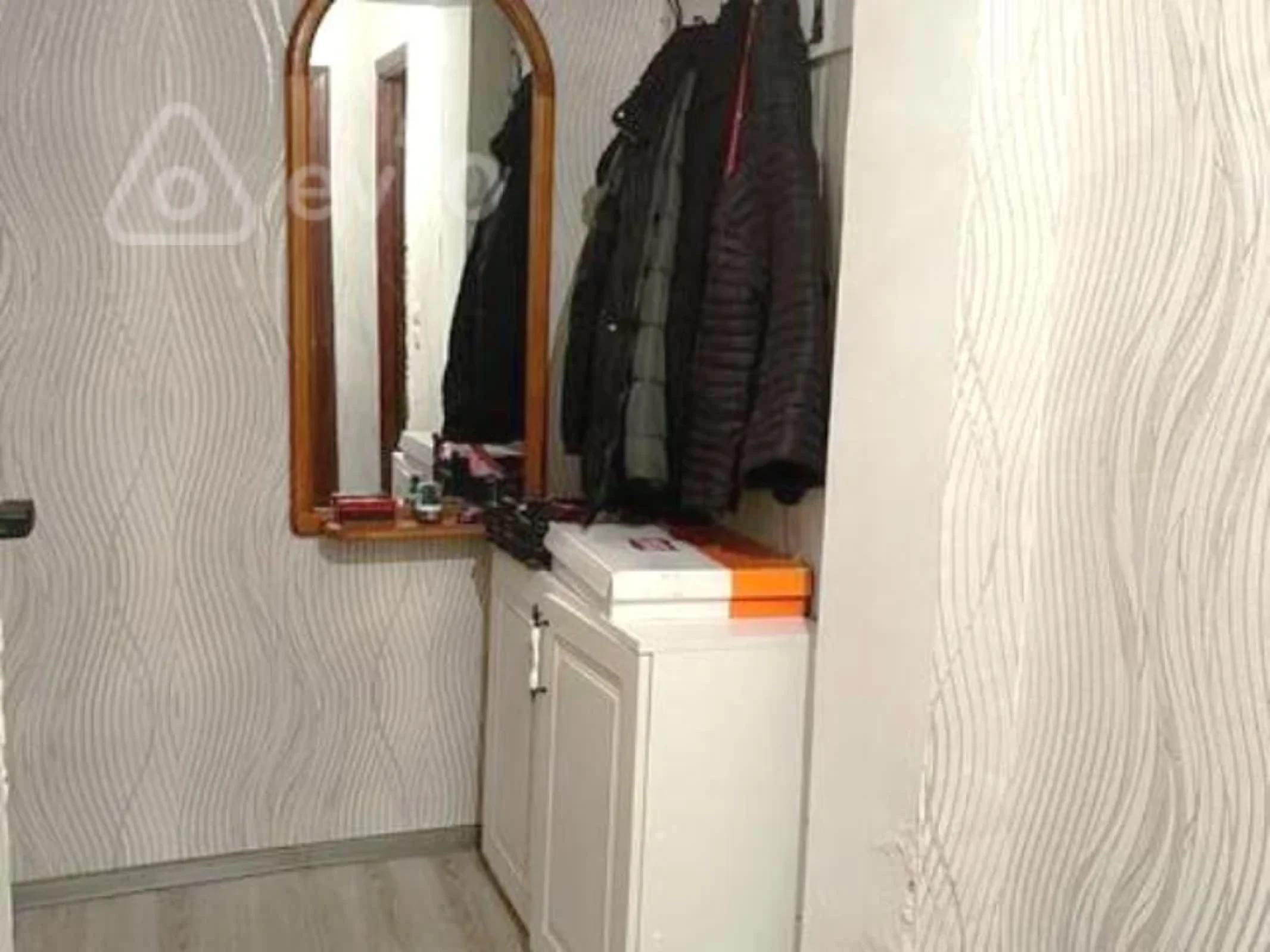 Kirayə verilir 2 otaqlı köhnə tikili 40 m²