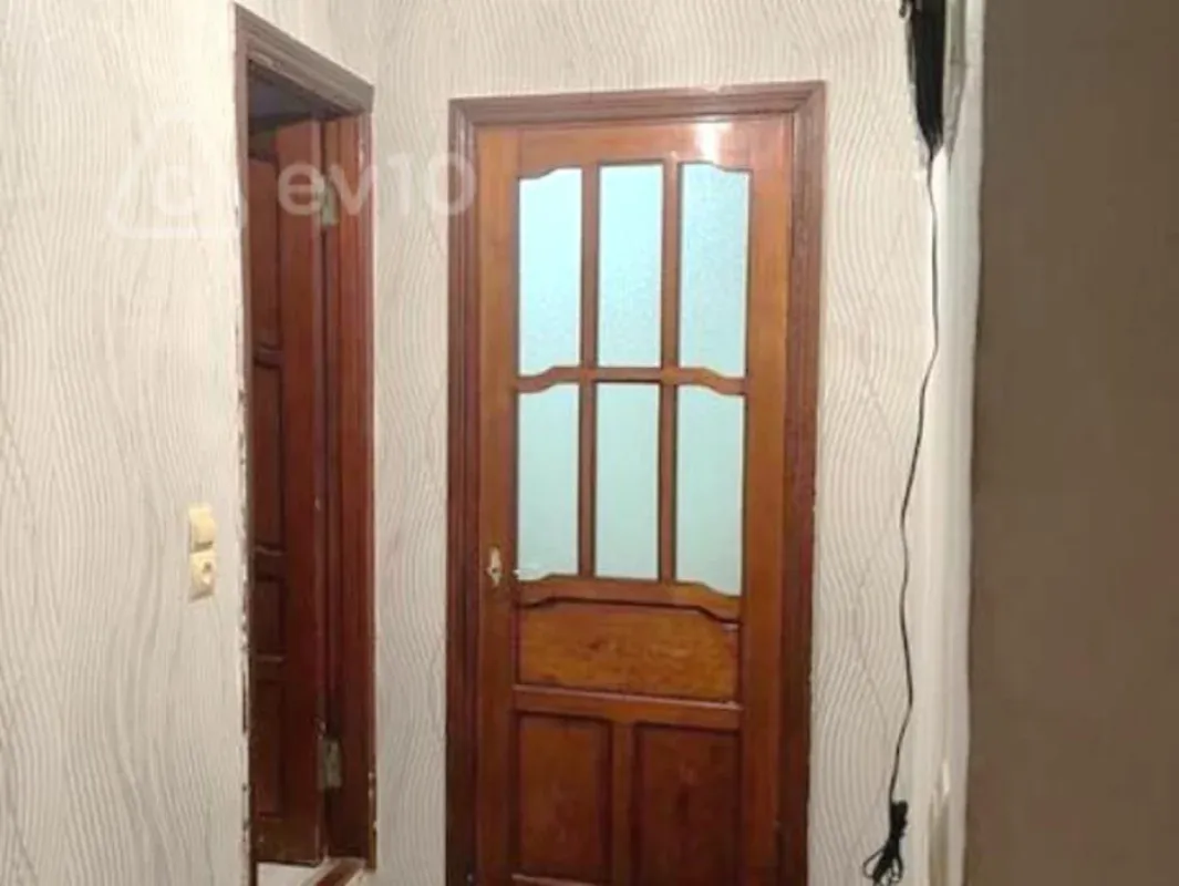 Kirayə verilir 2 otaqlı köhnə tikili 40 m²