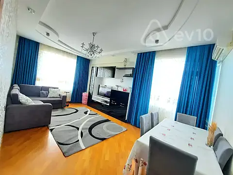 Kirayə verilir 2 otaqlı yeni tikili 82 m²