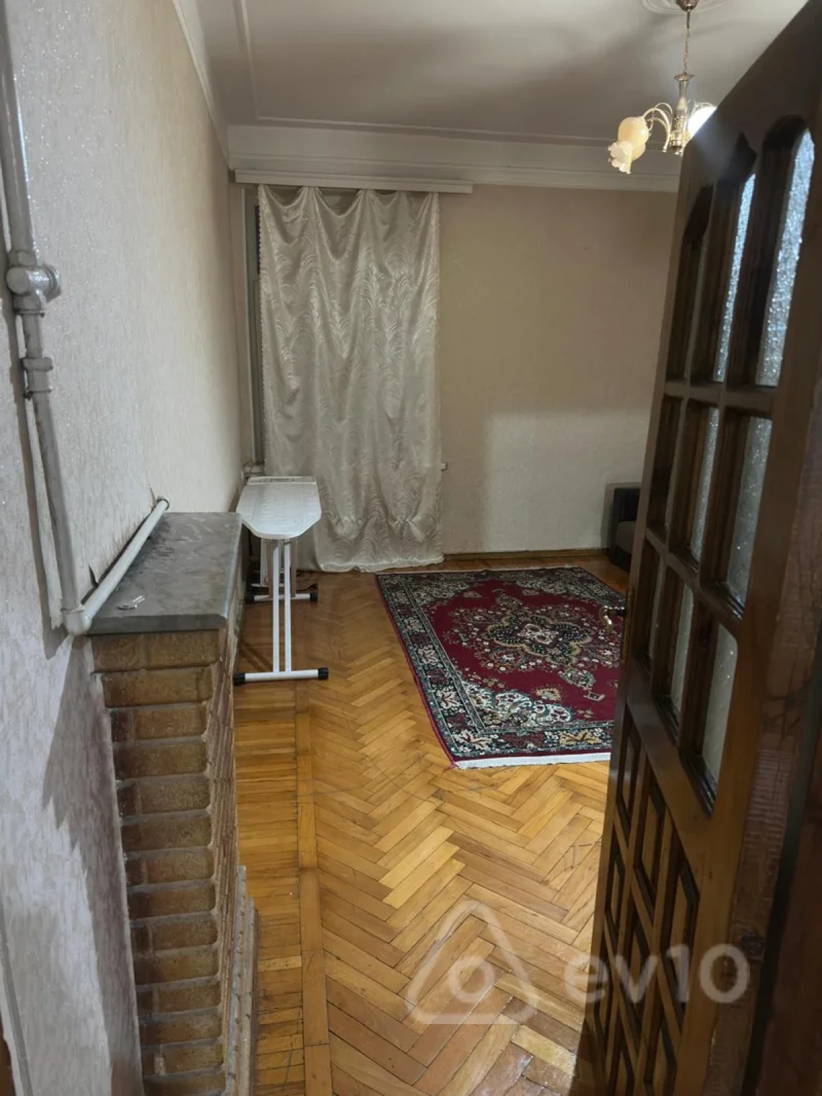 Kirayə verilir 3 otaqlı köhnə tikili 80 m²