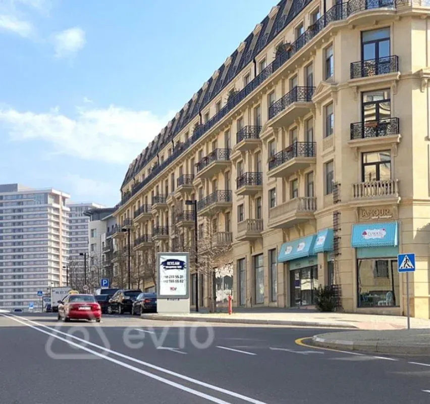 Satılır 3 otaqlı yeni tikili 136 m²