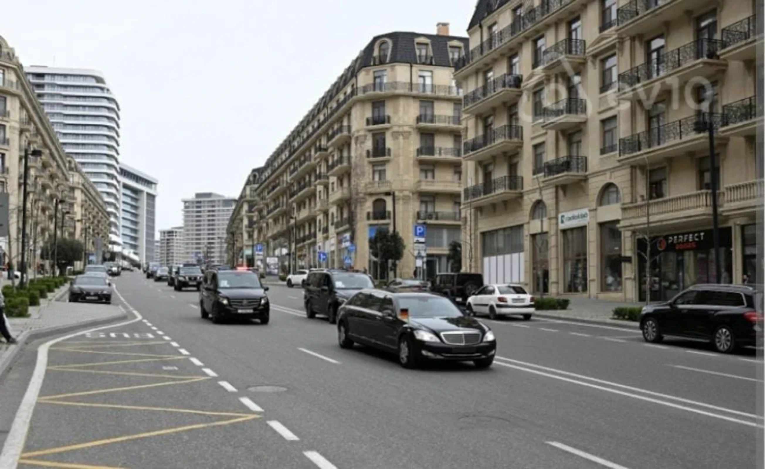 Satılır 3 otaqlı yeni tikili 136 m²