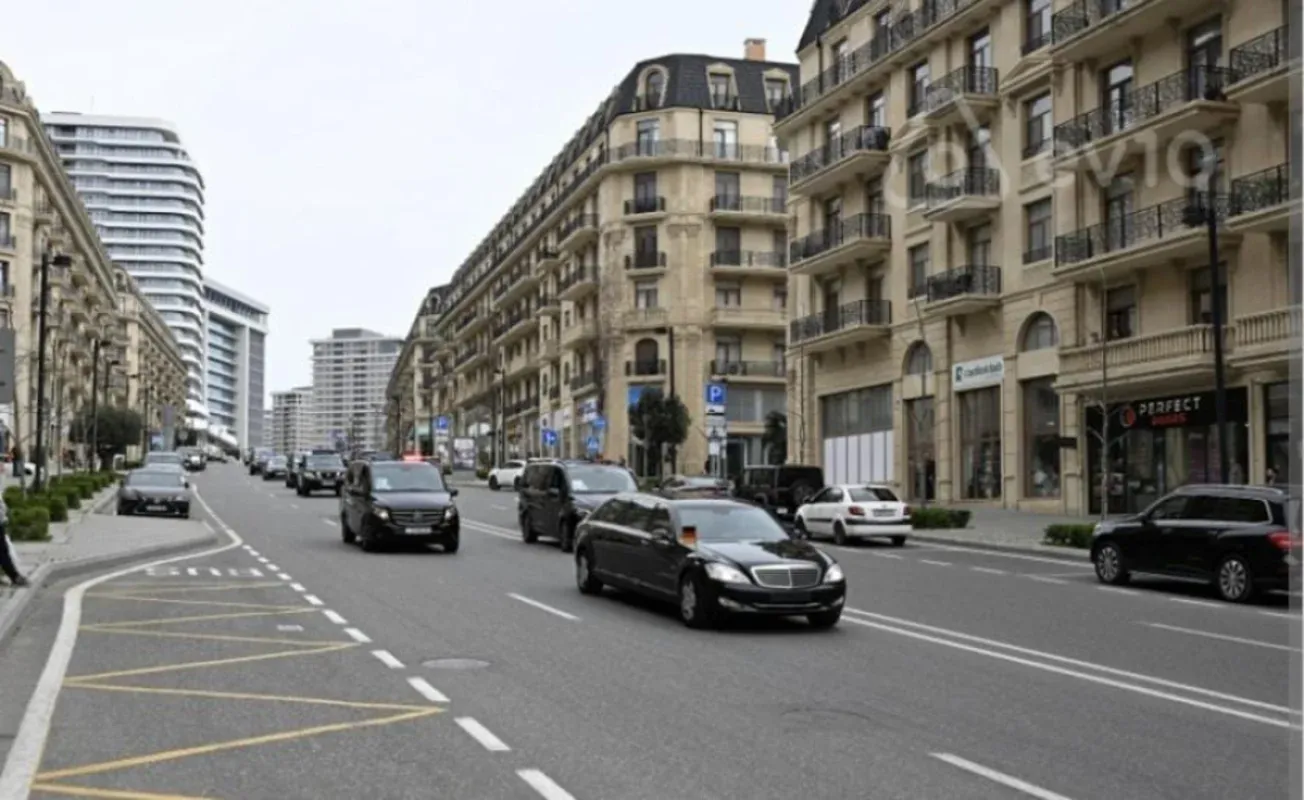 Satılır 3 otaqlı yeni tikili 136 m²