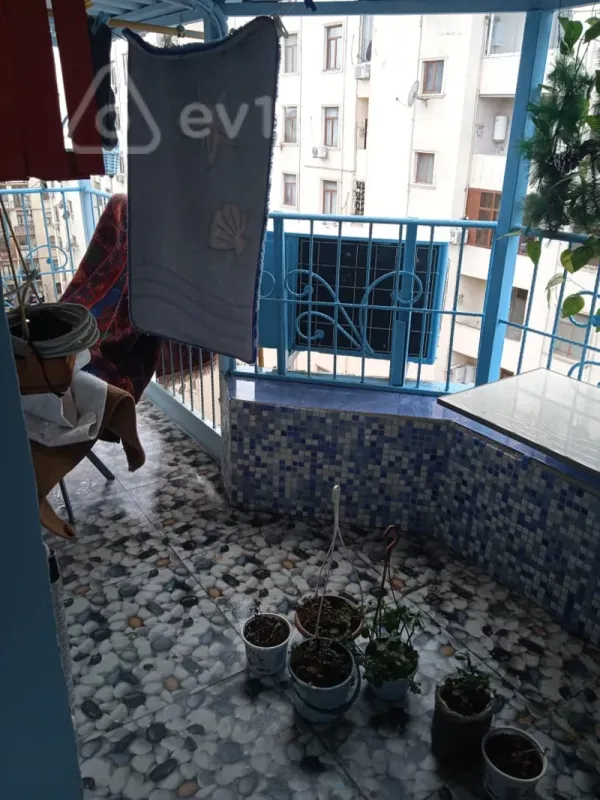 Kirayə verilir 2 otaqlı yeni tikili 75 m²