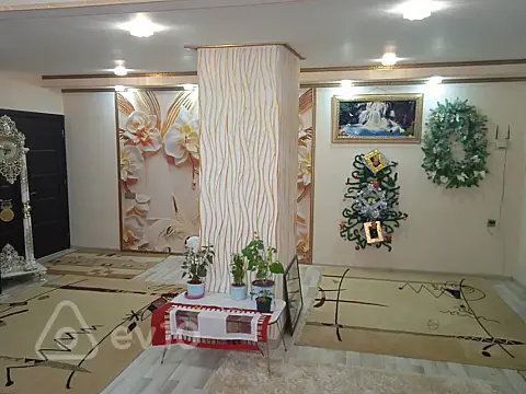 Kirayə verilir 2 otaqlı yeni tikili 75 m²