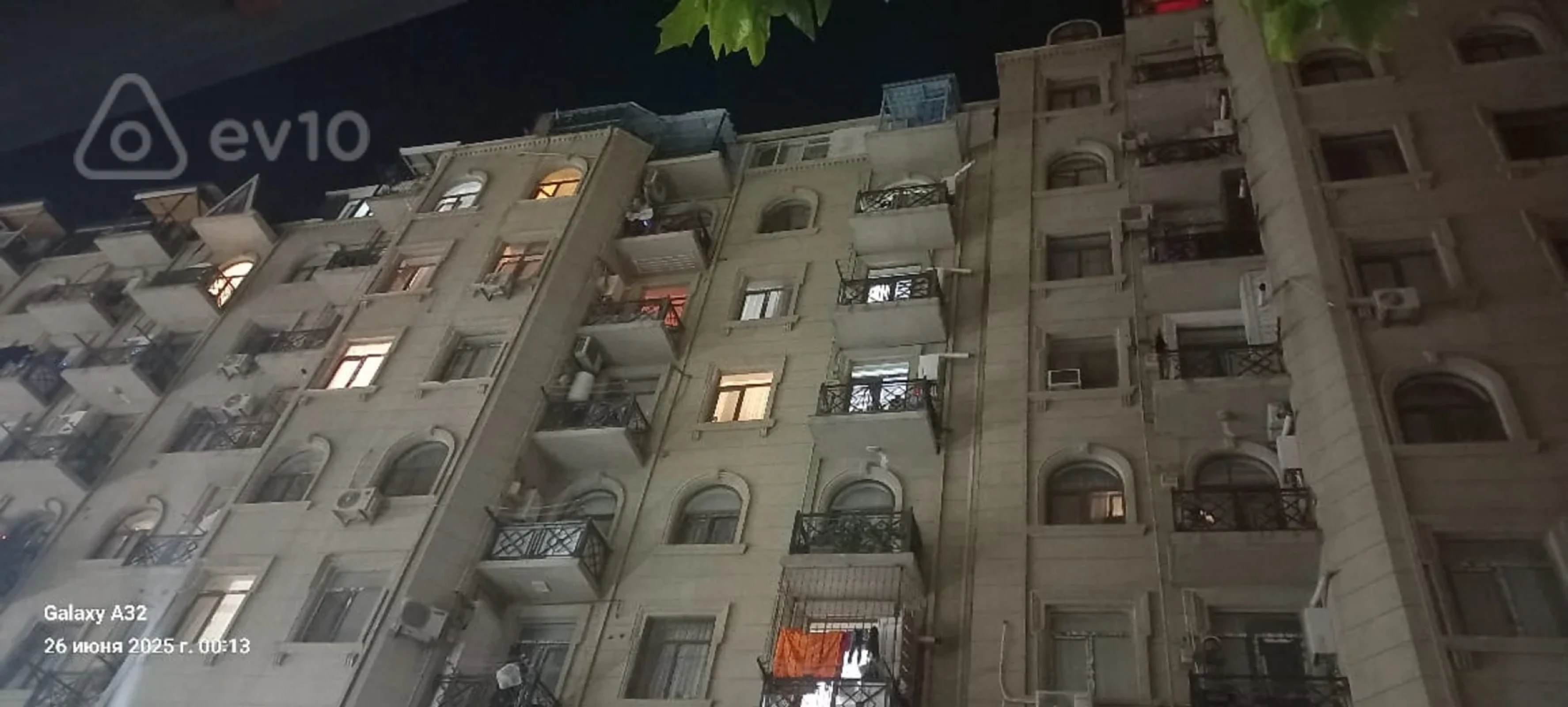 Kirayə verilir 2 otaqlı yeni tikili 75 m²