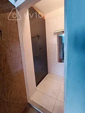 Kirayə verilir 2 otaqlı köhnə tikili 35 m²