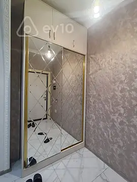 Kirayə verilir 2 otaqlı yeni tikili 75 m²