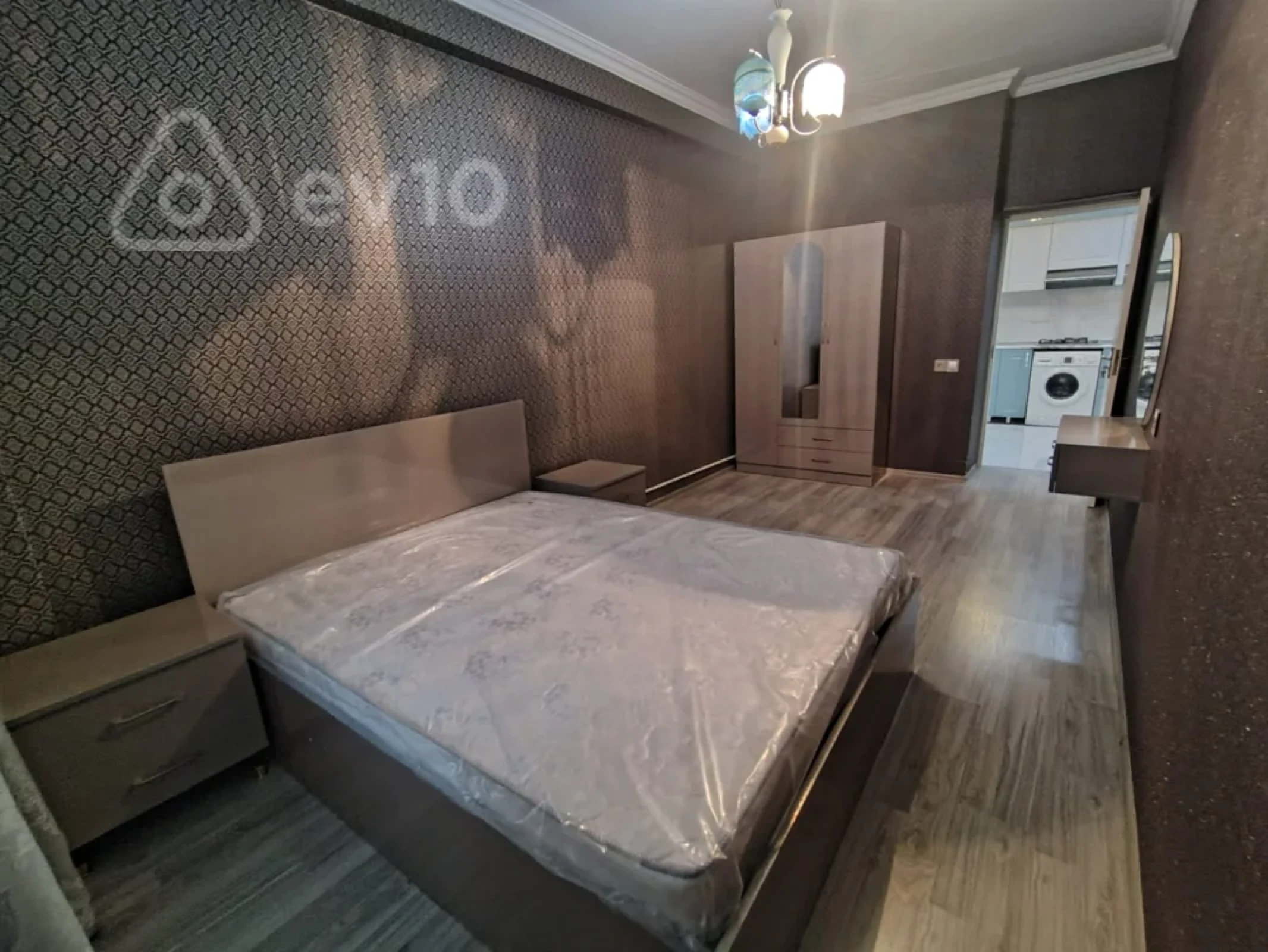 Kirayə verilir 2 otaqlı yeni tikili 75 m²
