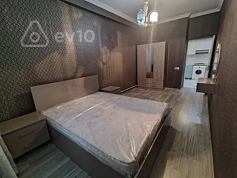 Kirayə verilir 2 otaqlı yeni tikili 75 m²