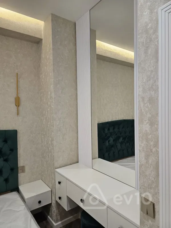 Kirayə verilir 2 otaqlı yeni tikili 54 m²