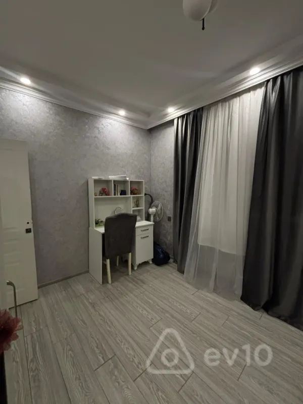 Satılır 4 otaqlı həyət evi 110 m²