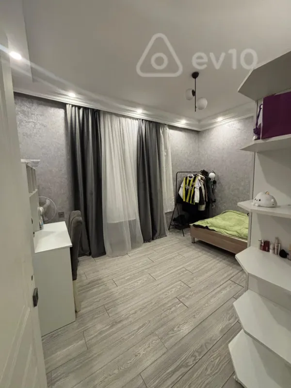 Satılır 4 otaqlı həyət evi 110 m²