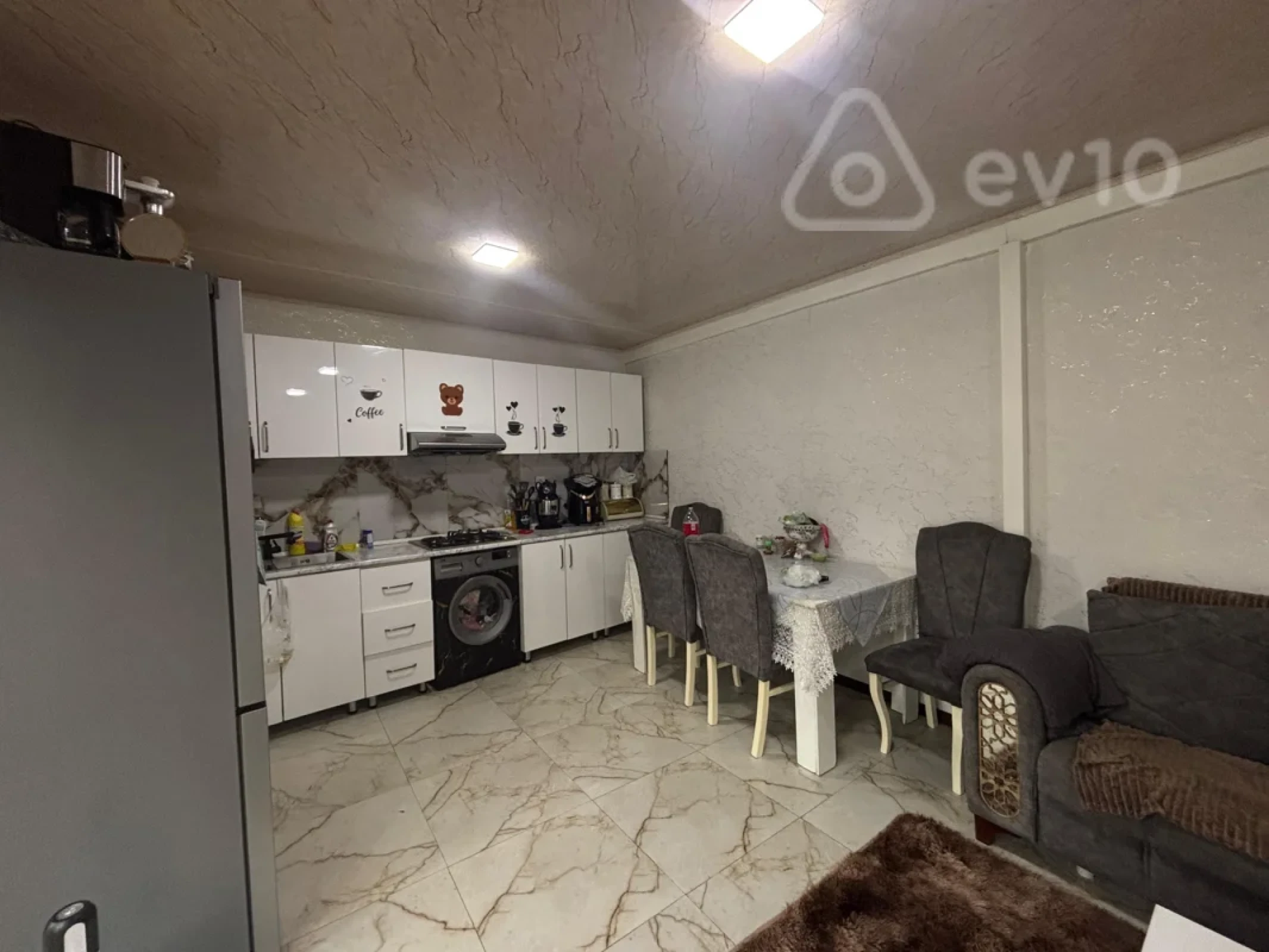 Satılır 4 otaqlı həyət evi 110 m²