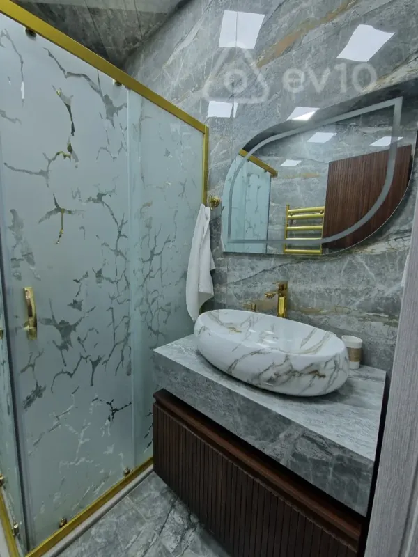 Kirayə verilir 2 otaqlı yeni tikili 75 m²