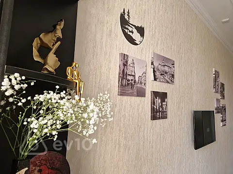 Kirayə verilir 2 otaqlı yeni tikili 75 m²