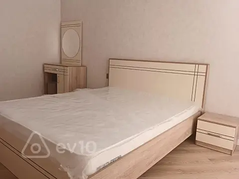 Kirayə verilir 3 otaqlı yeni tikili 70 m²