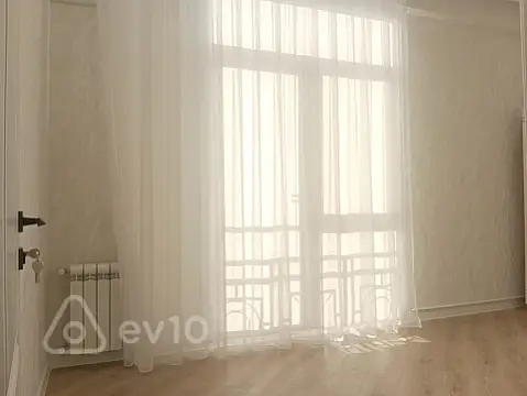 Kirayə verilir 3 otaqlı yeni tikili 70 m²