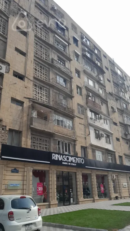 Kirayə verilir 3 otaqlı yeni tikili 80 m²