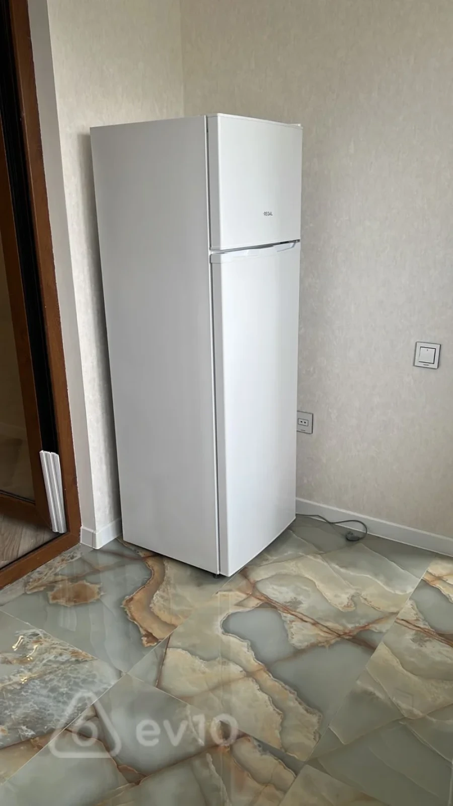 Kirayə verilir 3 otaqlı yeni tikili 110 m²