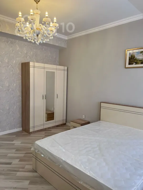 Kirayə verilir 3 otaqlı yeni tikili 110 m²