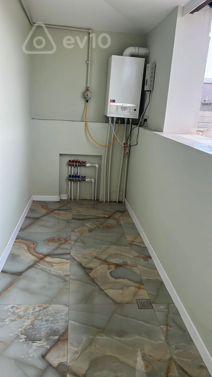 Kirayə verilir 3 otaqlı yeni tikili 110 m²