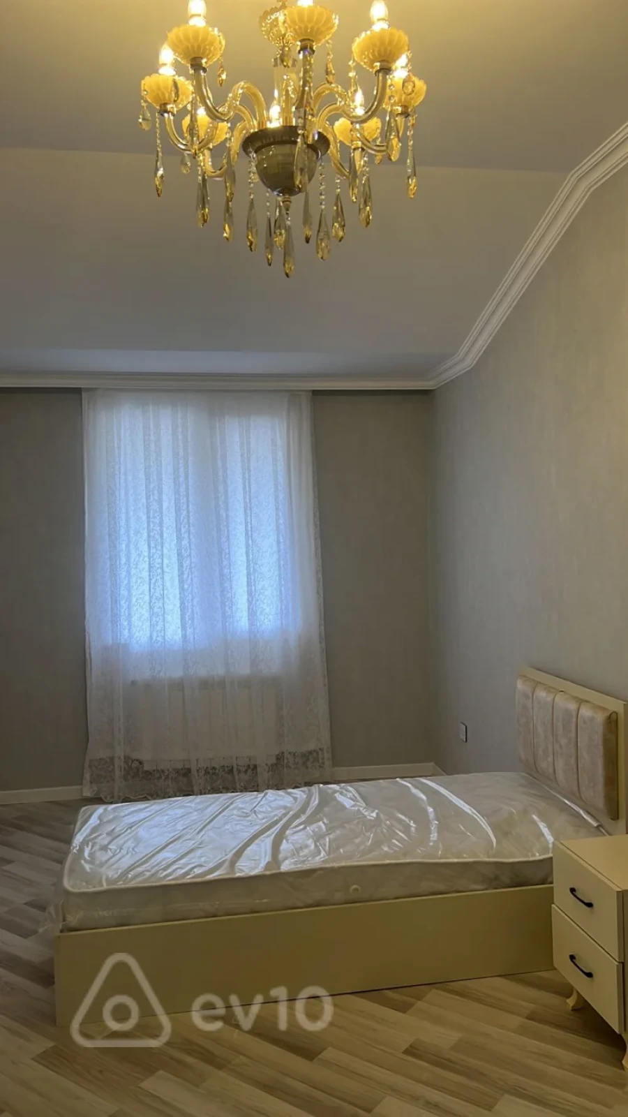 Kirayə verilir 3 otaqlı yeni tikili 110 m²