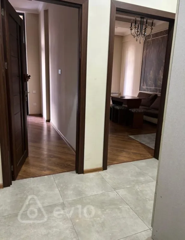 Kirayə verilir 2 otaqlı yeni tikili 60 m²