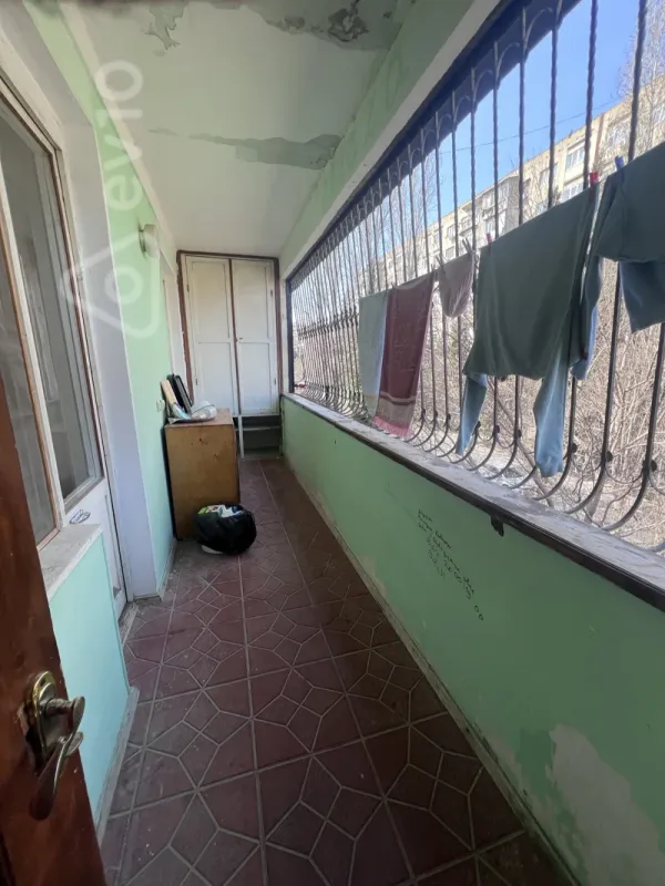 Satılır 4 otaqlı köhnə tikili 101 m²