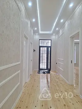 Satılır 4 otaqlı həyət evi 140 m² — Gəncə 4 otaq 140.00 m²