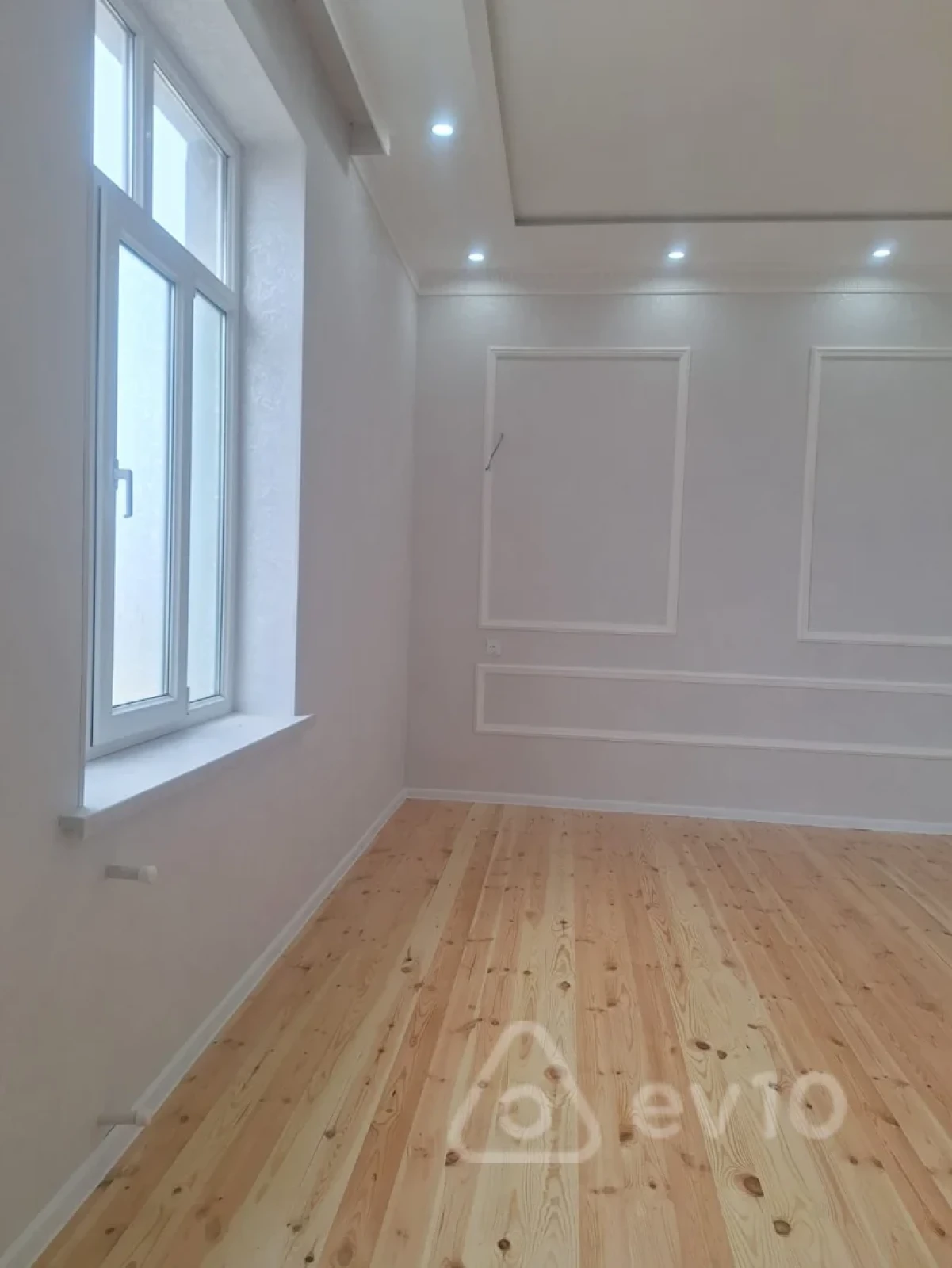 Satılır 4 otaqlı həyət evi 140 m²