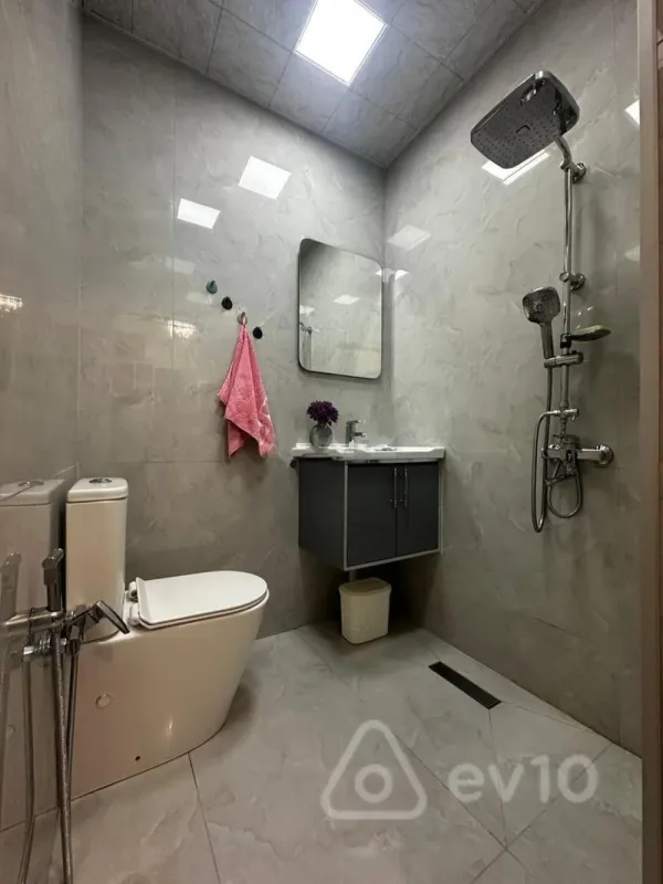 Kirayə verilir 1 otaqlı yeni tikili 44 m²