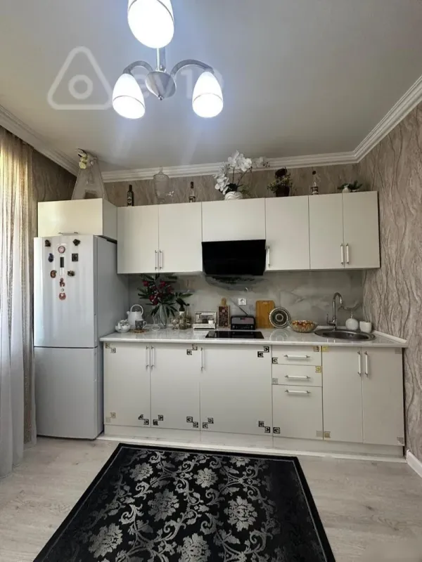 Kirayə verilir 1 otaqlı yeni tikili 44 m²