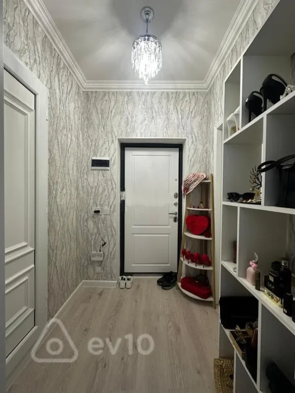 Kirayə verilir 1 otaqlı yeni tikili 44 m²