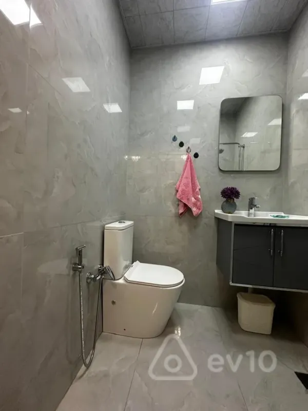 Kirayə verilir 1 otaqlı yeni tikili 44 m²