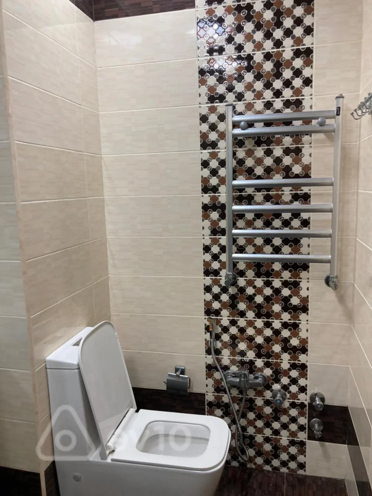 Kirayə verilir 2 otaqlı yeni tikili 72 m²