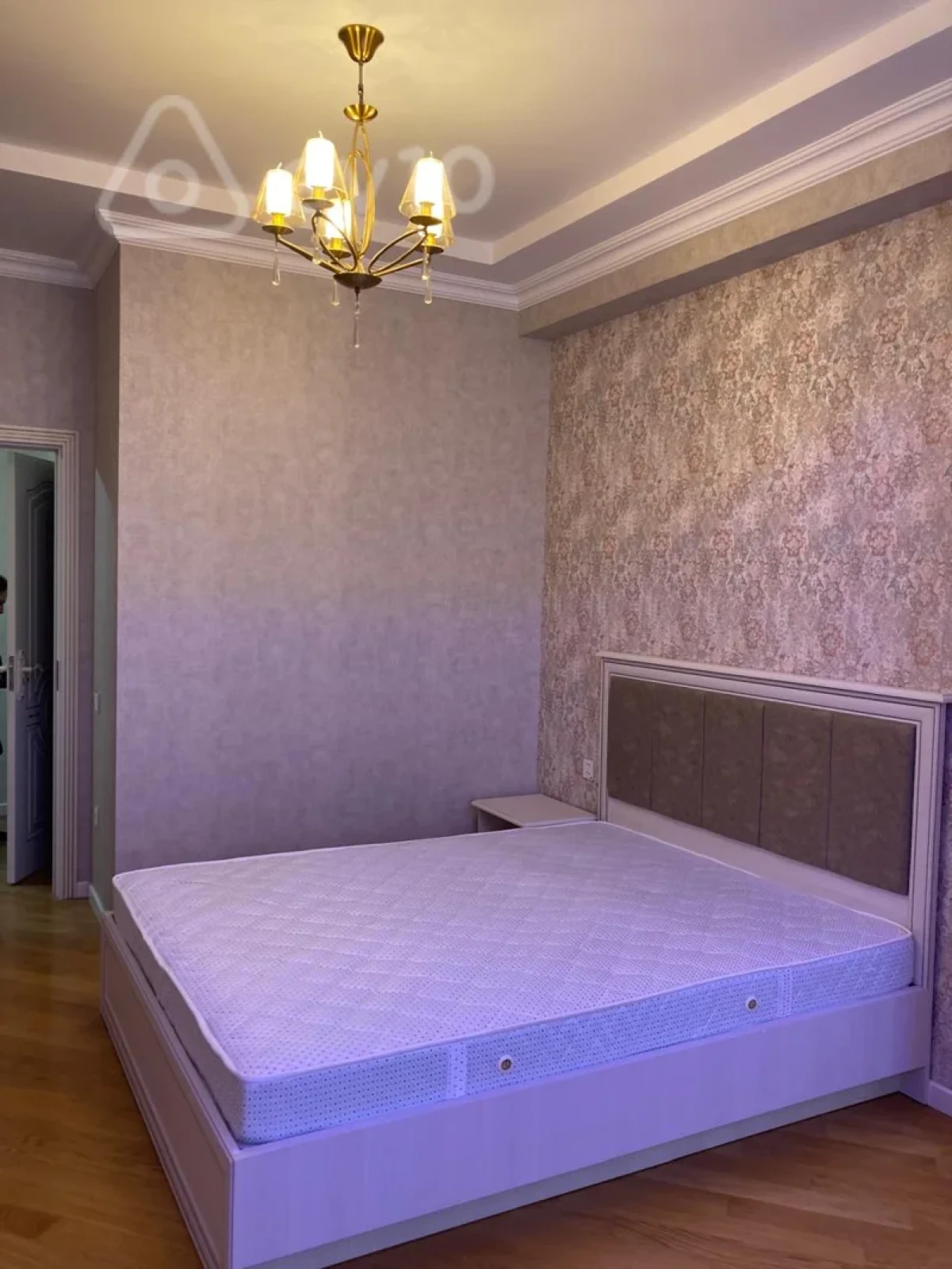 Kirayə verilir 2 otaqlı yeni tikili 72 m²