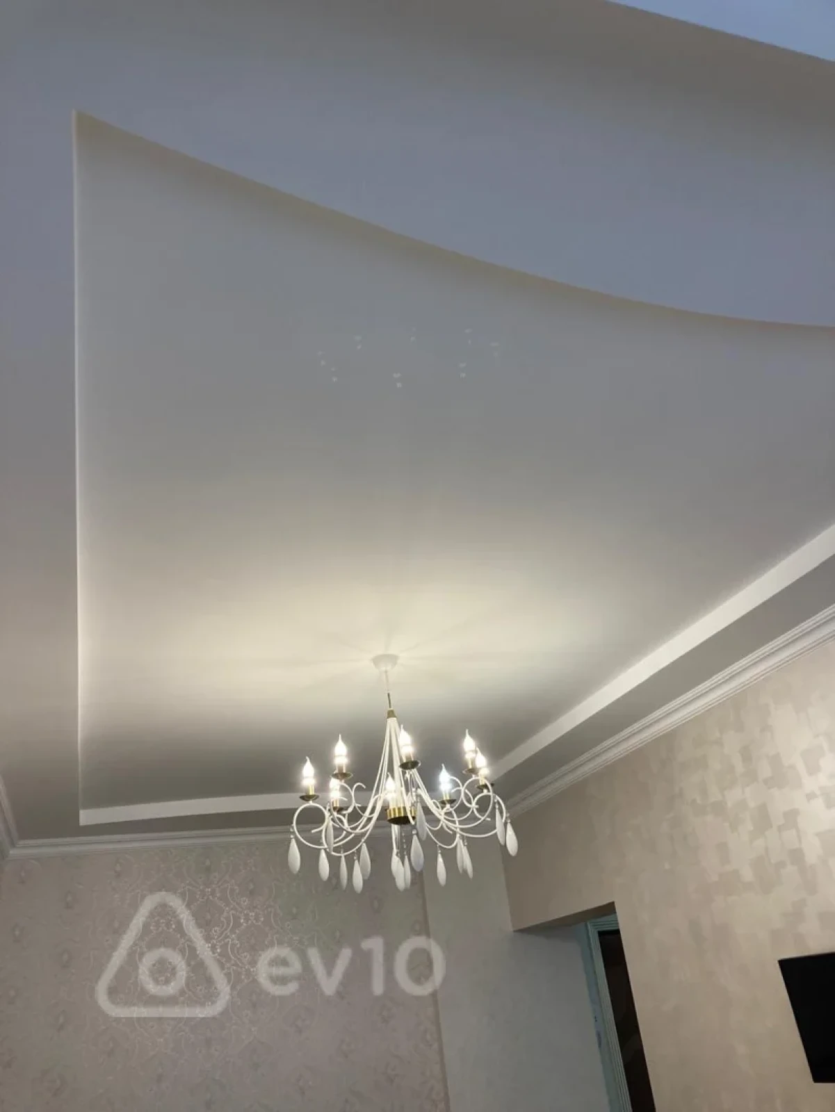 Kirayə verilir 2 otaqlı yeni tikili 72 m²
